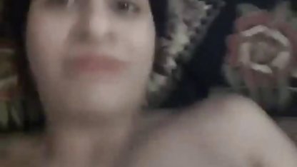 Jewels Jade vidio bkep jepang dan Emily rahasia lesbian kesenangan